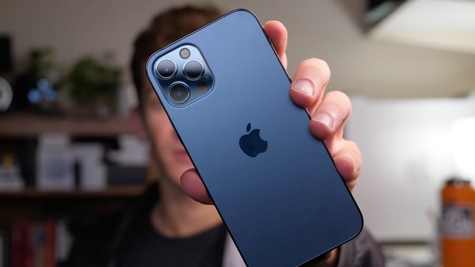 iphone13-in.jpg