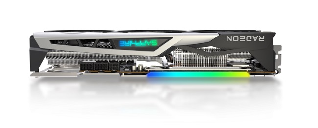 RX6900XTSE_Nitro-5.jpg