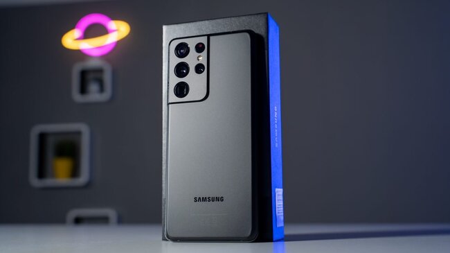 Samsung-Galaxy-S21-Ultra-Smartphone.jpg