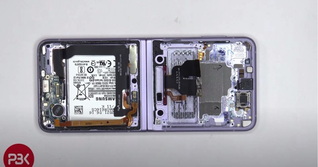 z-flip3-dissasembly-2.jpg