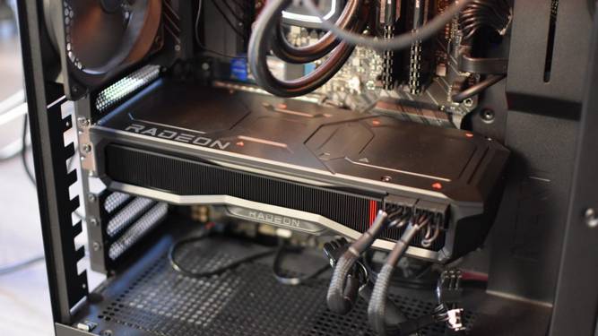 کارت گرافیک RADEON XTX