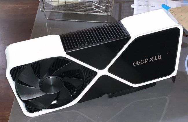 کارت گرافیک RTX 4080 سفید