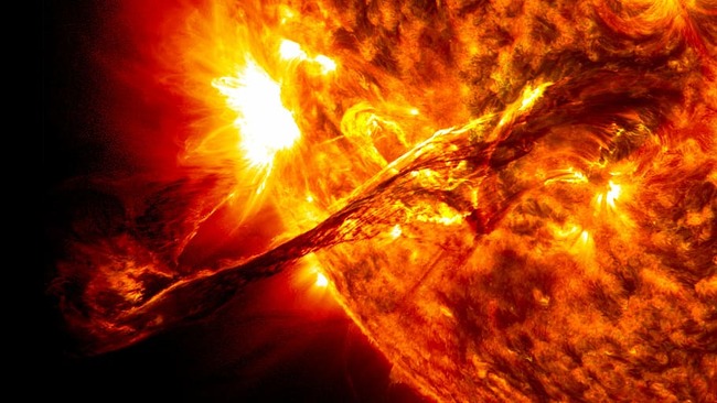 solar storm2.jpg