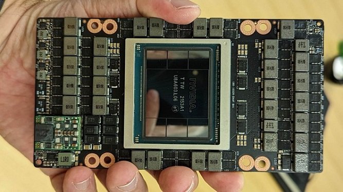 کارت گرافیک با حافظه 120 گیگابایت