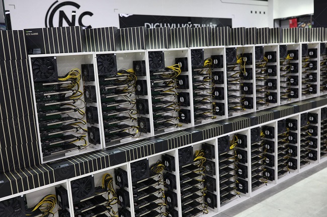 NVIDIA-RTX-A4000-Mining-3.jpg