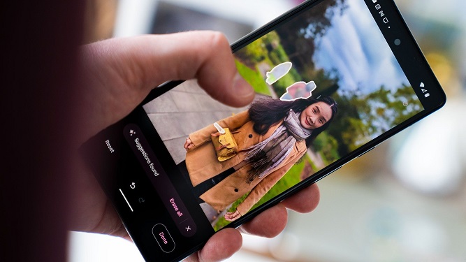 انتشار قابلیت Magic Eraser برای گوشی های اندرویدی و iOS