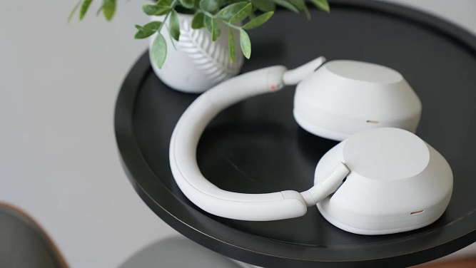 معرفی هدفون WH-1000XM5 سونی