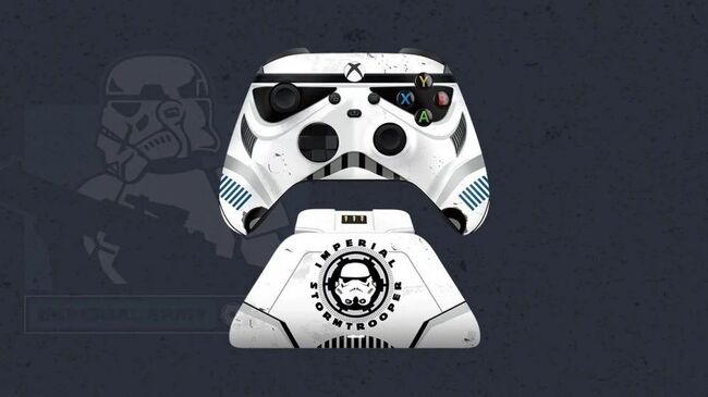 stormtrooper-xbox-controller-and-charging-stand-star-wars-razer-pc-games.jpg