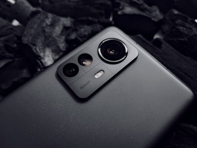 xiaomi_12_pro_گوشی.jpg