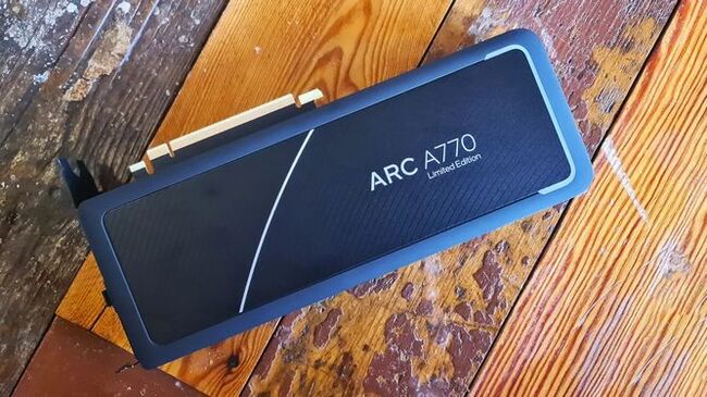  کارت گرافیک arc a7