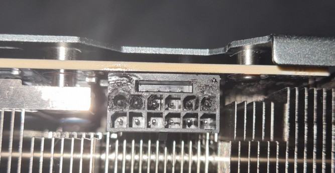 کانکتور 16 پین کارت گرافیک RTX 4090