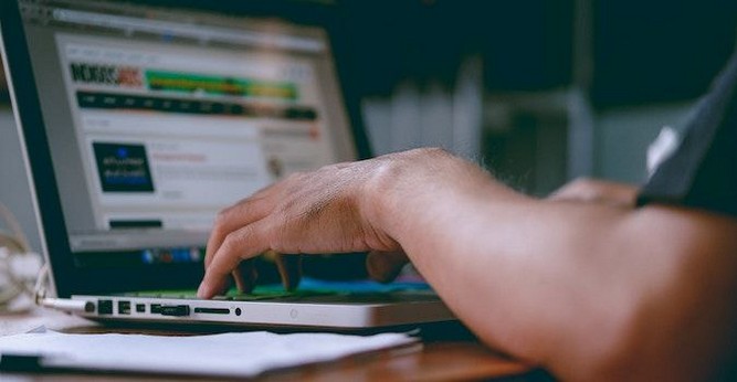 استقرار تیم‌های فنی کسب و کار‌های ایرانی در کشور‌های همسایه