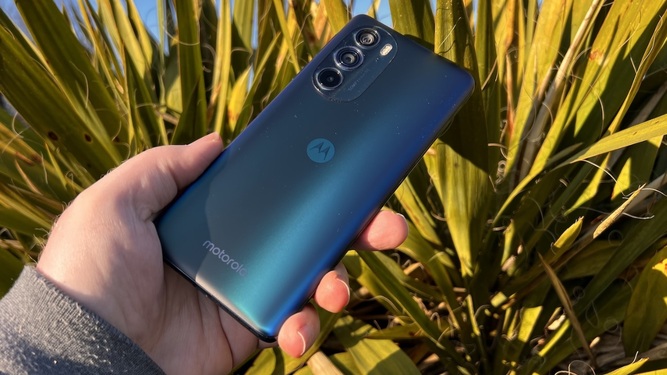 گوشی moto edge 30 ultra