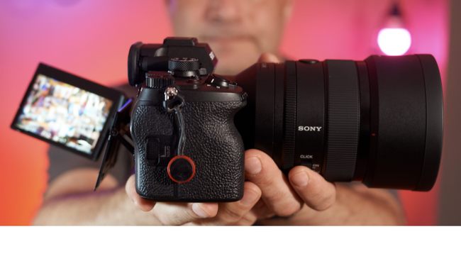 بدنه دوربین بدون آینه alpha 7R V از سمت چپ