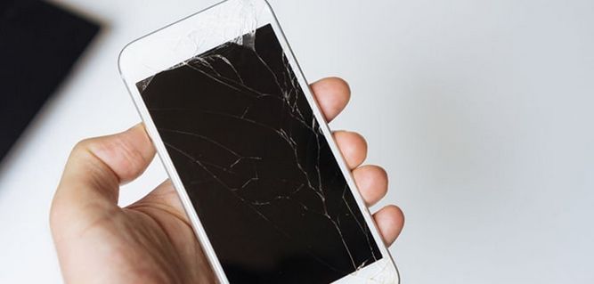 بهترین راه حل برای ال سی دی شکسته گوشی