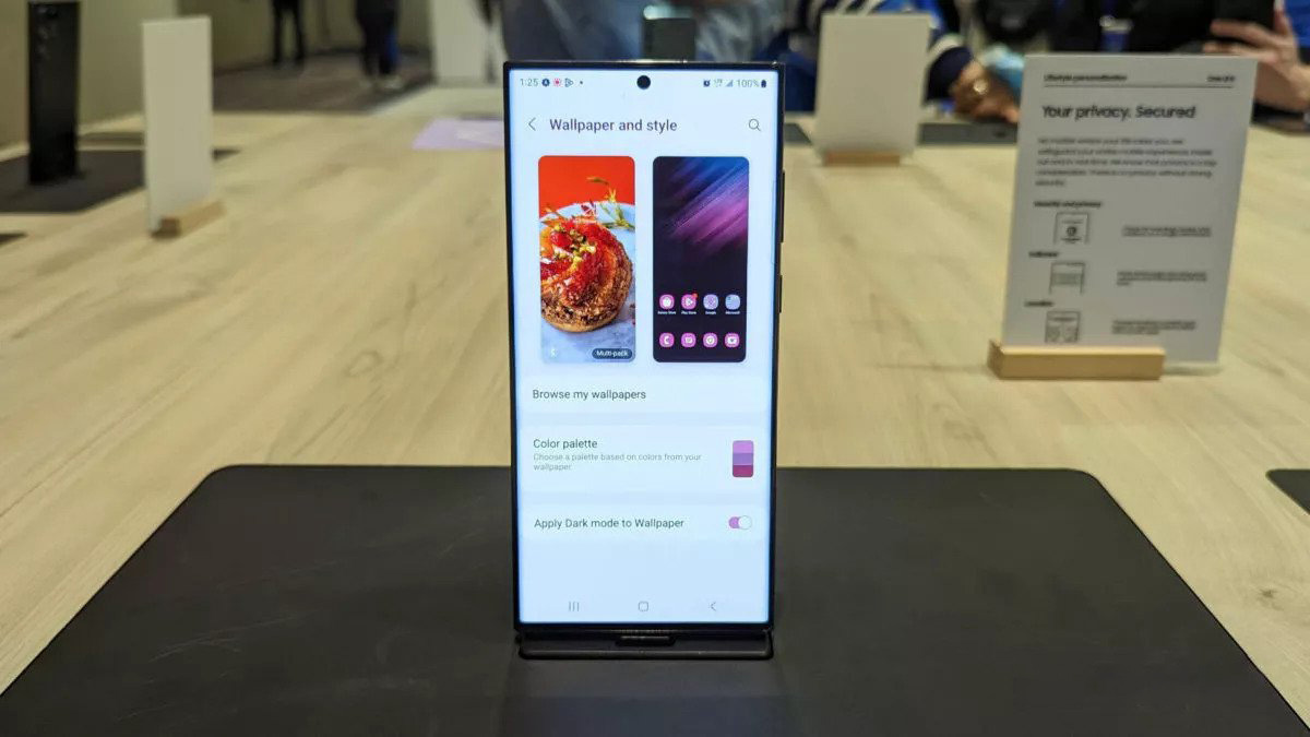 Samsung-Video-Wallpaper-One-UI-5 نسخه پایدار رابط کاربری One UI 5 سامسونگ برای گوشیهای گلکسی اس ۲۲