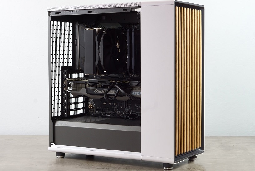 کیس جدید Fractal Design به نام North 