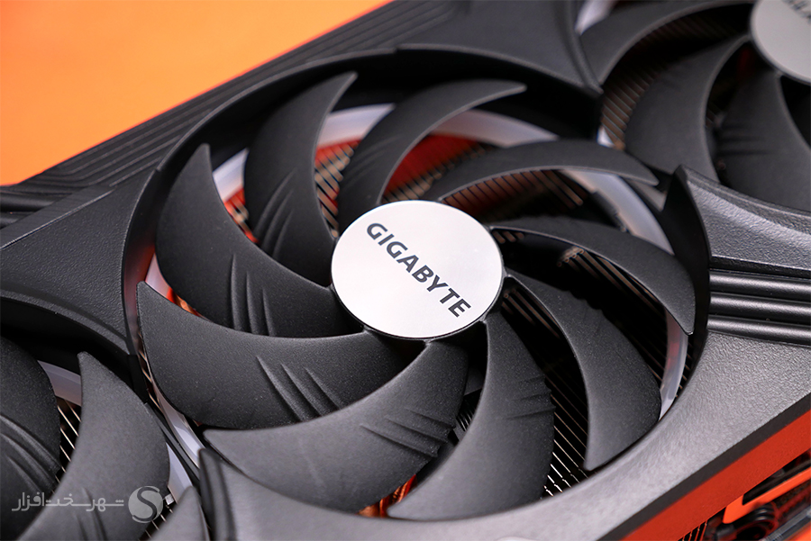 Gigabyte-RTX4080-Super-x900-18.jpg