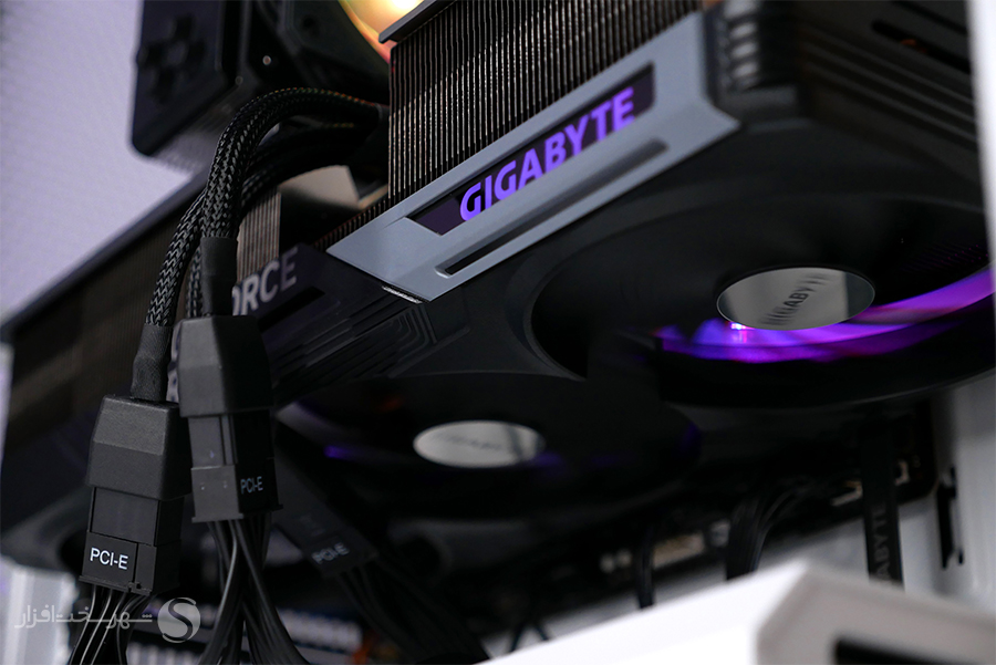 Gigabyte-RTX4080-Super-x900-30.jpg