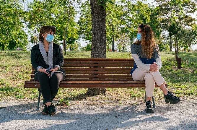 فاصله گذاری اجتماعی