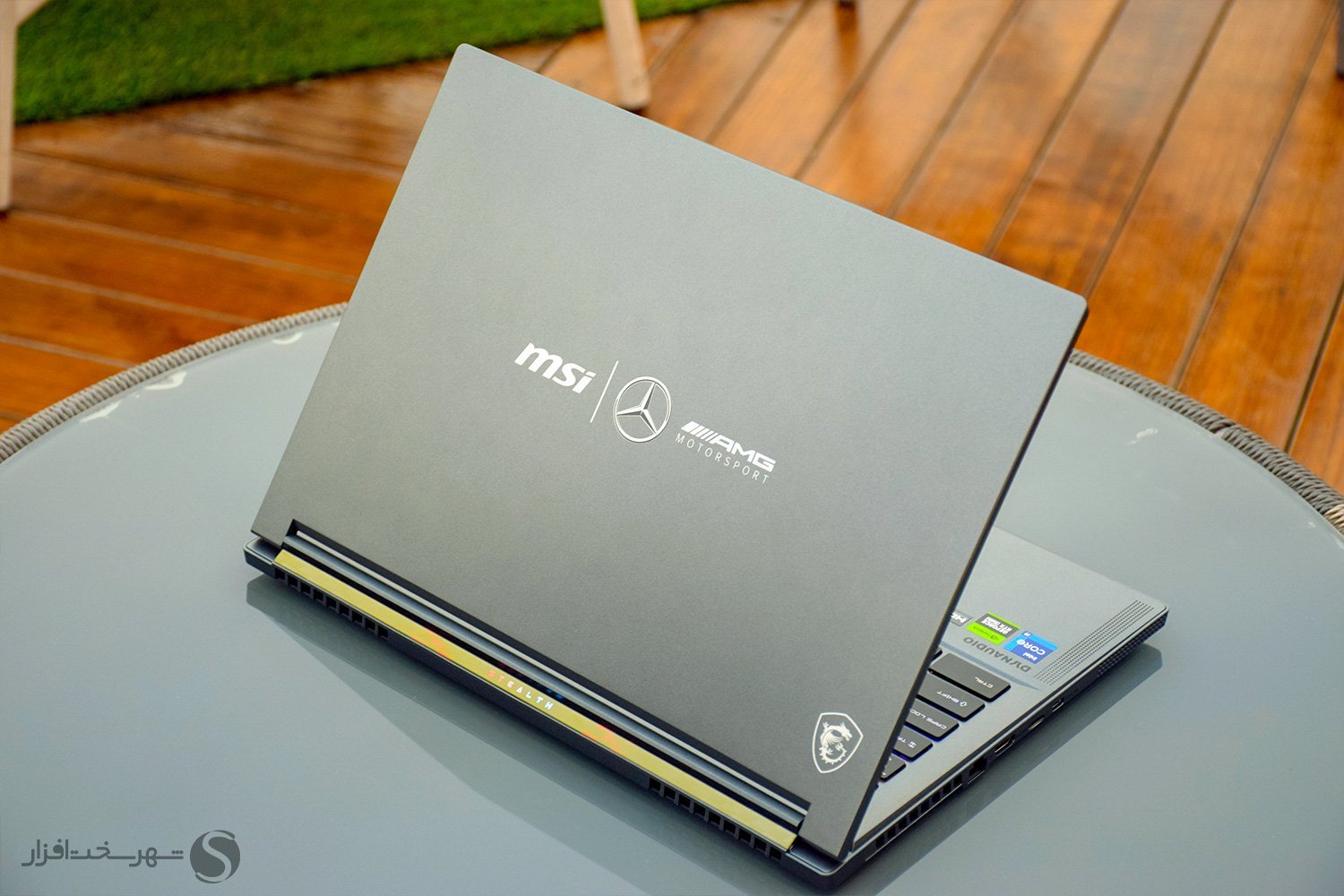 بررسی لپ تاپ MSI Stealth 16 AMG