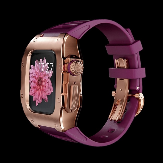 Barbiecore اپل واچ خاویار