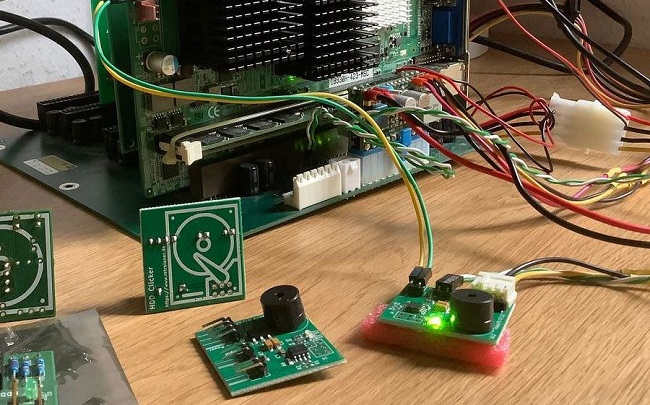 شبیه ساز HDD Clicker