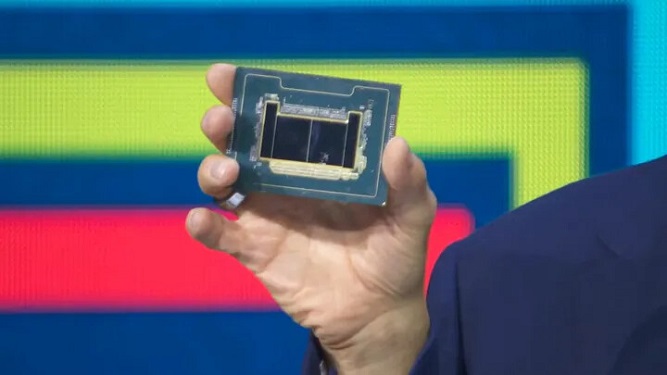 پردازنده 288 هسته‌ای Xeon اینتل