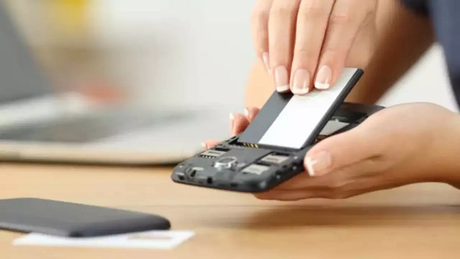 باتری آیفون تعویض