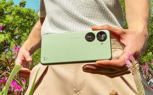 طراحی دوربین گوشی زن فون 10