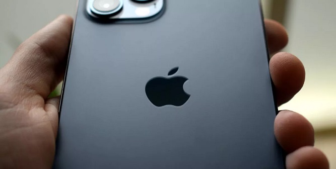 زمان معرفی آیفون 15