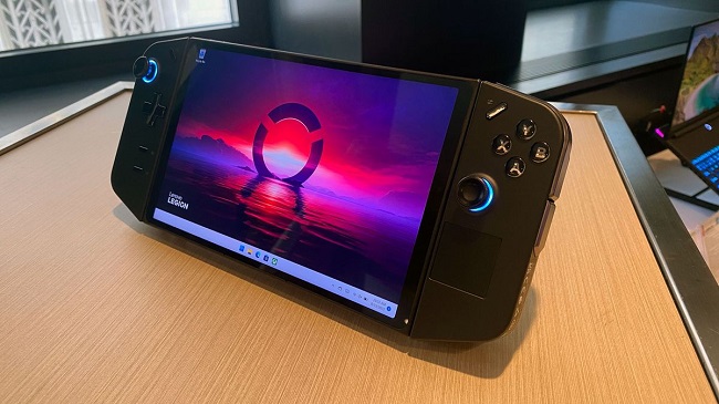 کنسول بازی Legion Go لنوو