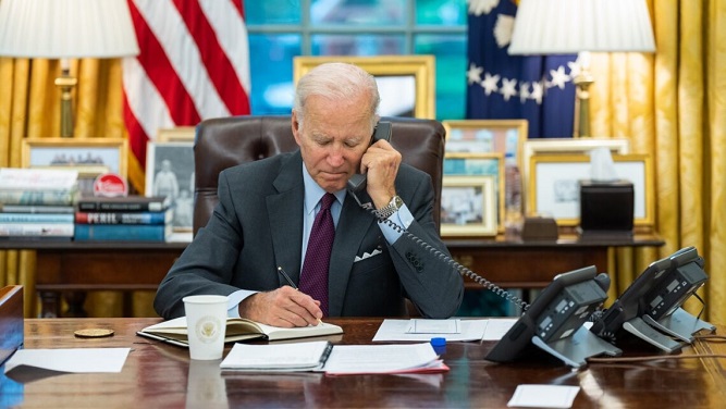 ممنوعیت استفاده از هوش مصنوعی در تماس های تلفنی