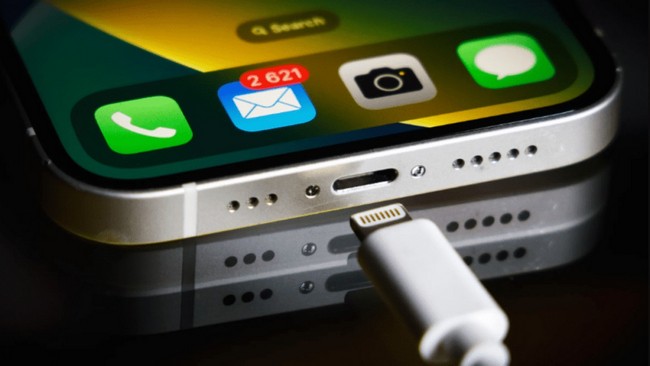 درگاه usb c آیفون