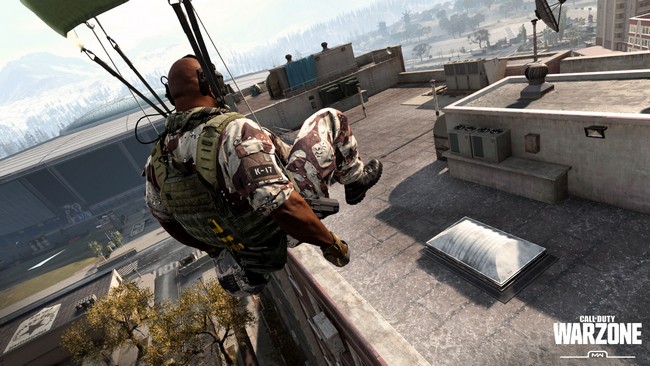 چتر نجات در َwarzone 2