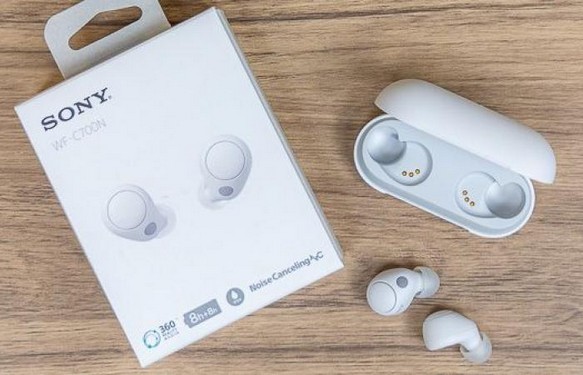 بسته بندی هدفون WF-C700N