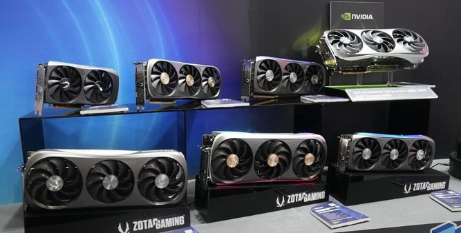  کارت‌های گرافیک RTX 4090 AMP Extreme و RTX 4060Ti زوتک