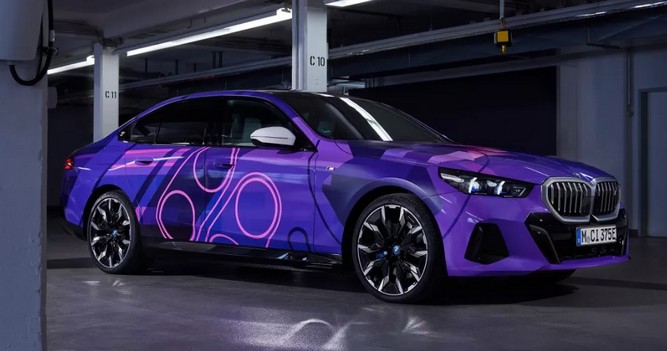 خودروی برقی BMW i5