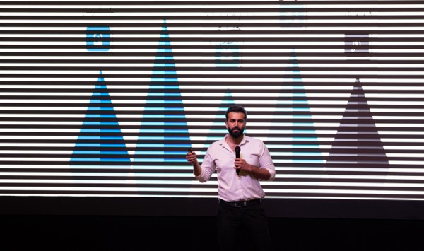 چشم انداز AR و VR