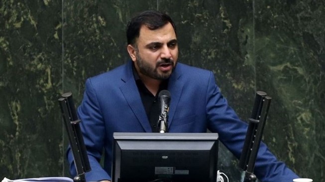 وزیر ارتباطات در مجلس