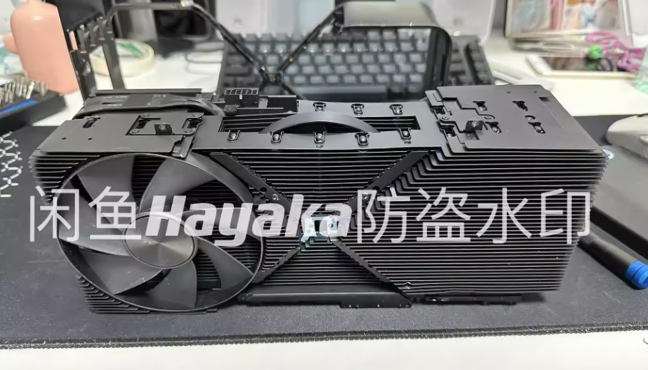 تصویر خنک کننده کارت گرافیک RTX 40