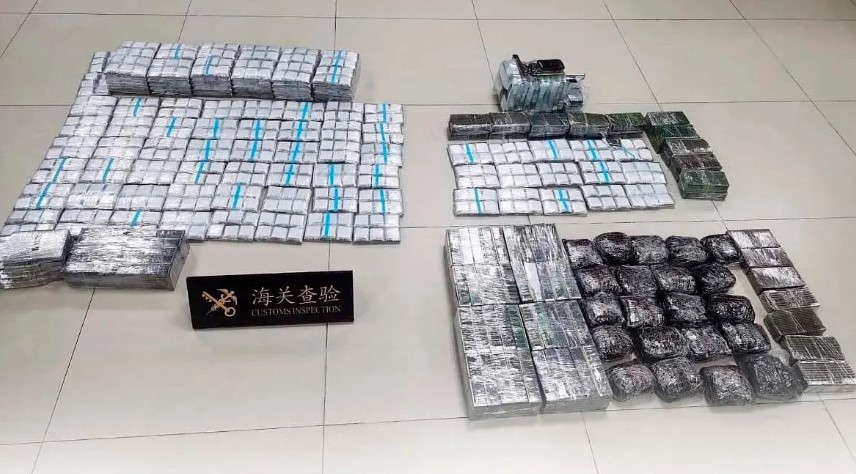 قاچاق پردازنده به چین