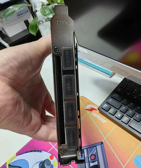 تصویر کارت گرافیک RTX 4060 Ti 16GB