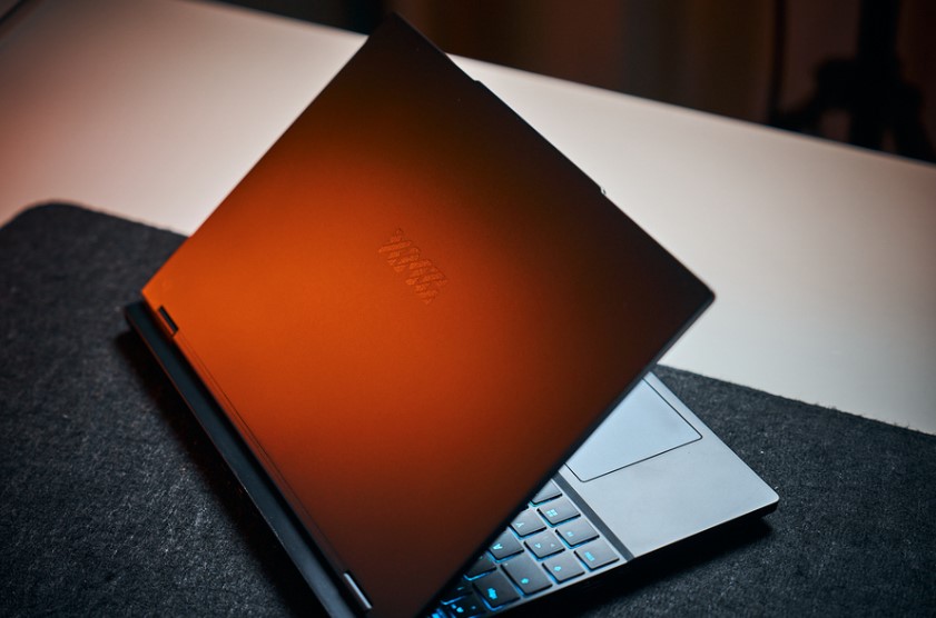 لپ‌تاپ جدید XMG