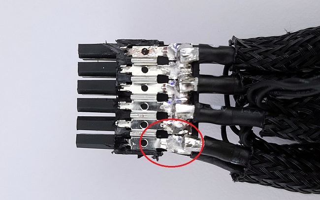 آتش گرفتن کانکتور 12HPWR