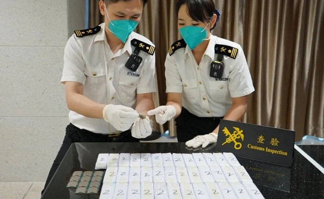 دستگیری قاچاقچی پردازنده AMD به چین