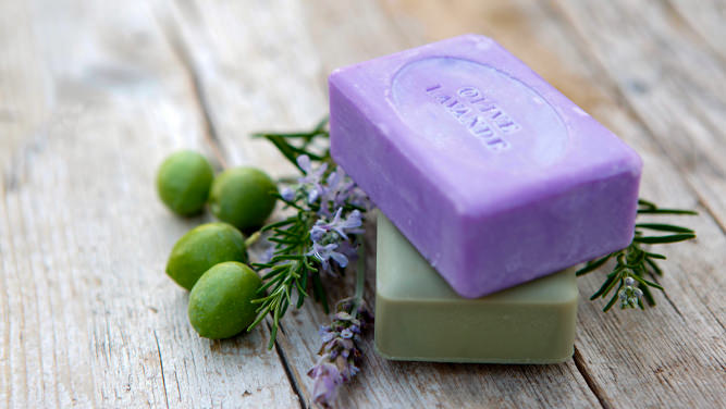 تبدیل پلاستیک به صابون