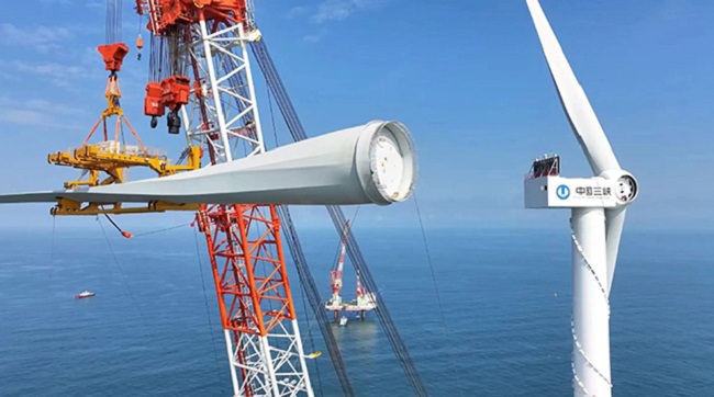 بزرگ‌ترین توربین بادی جهان در چین راه‌اندازی شد