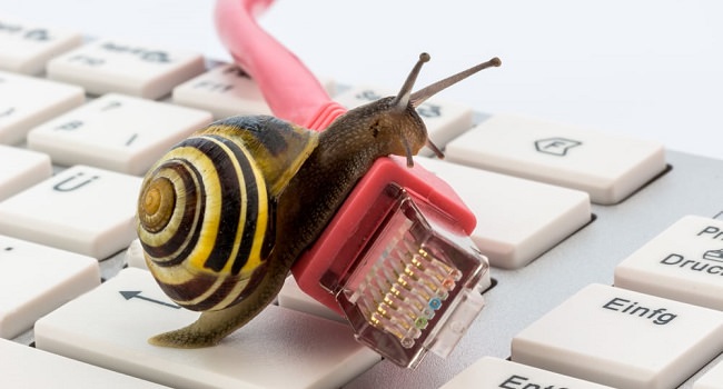 کندی اینترنت کشور همچنان ادامه دارد