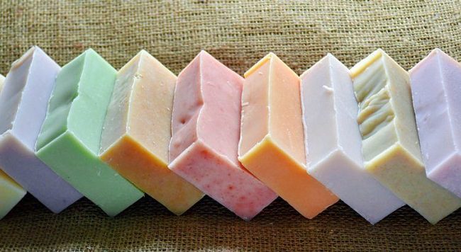 تبدیل پلاستیک به صابون